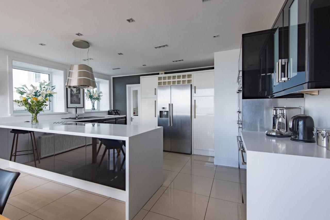 Abbots Cliff House By Bloom Stays Hougham Eksteriør billede