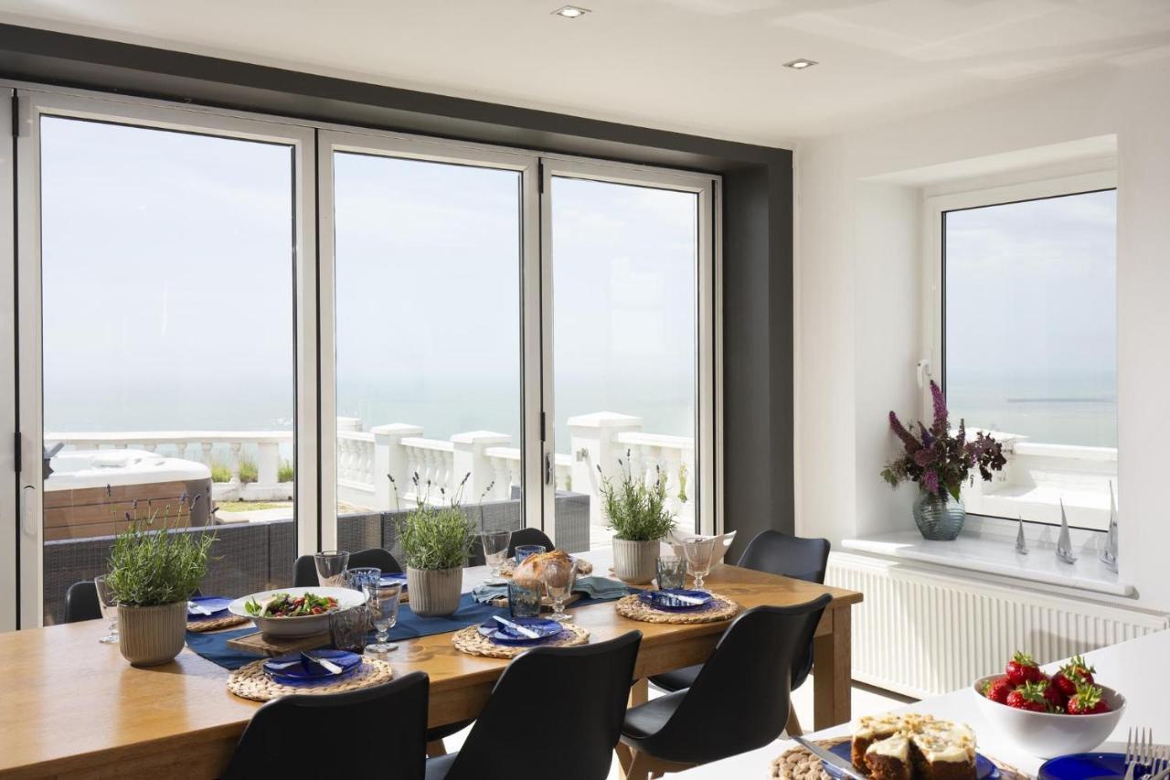 Abbots Cliff House By Bloom Stays Hougham Eksteriør billede