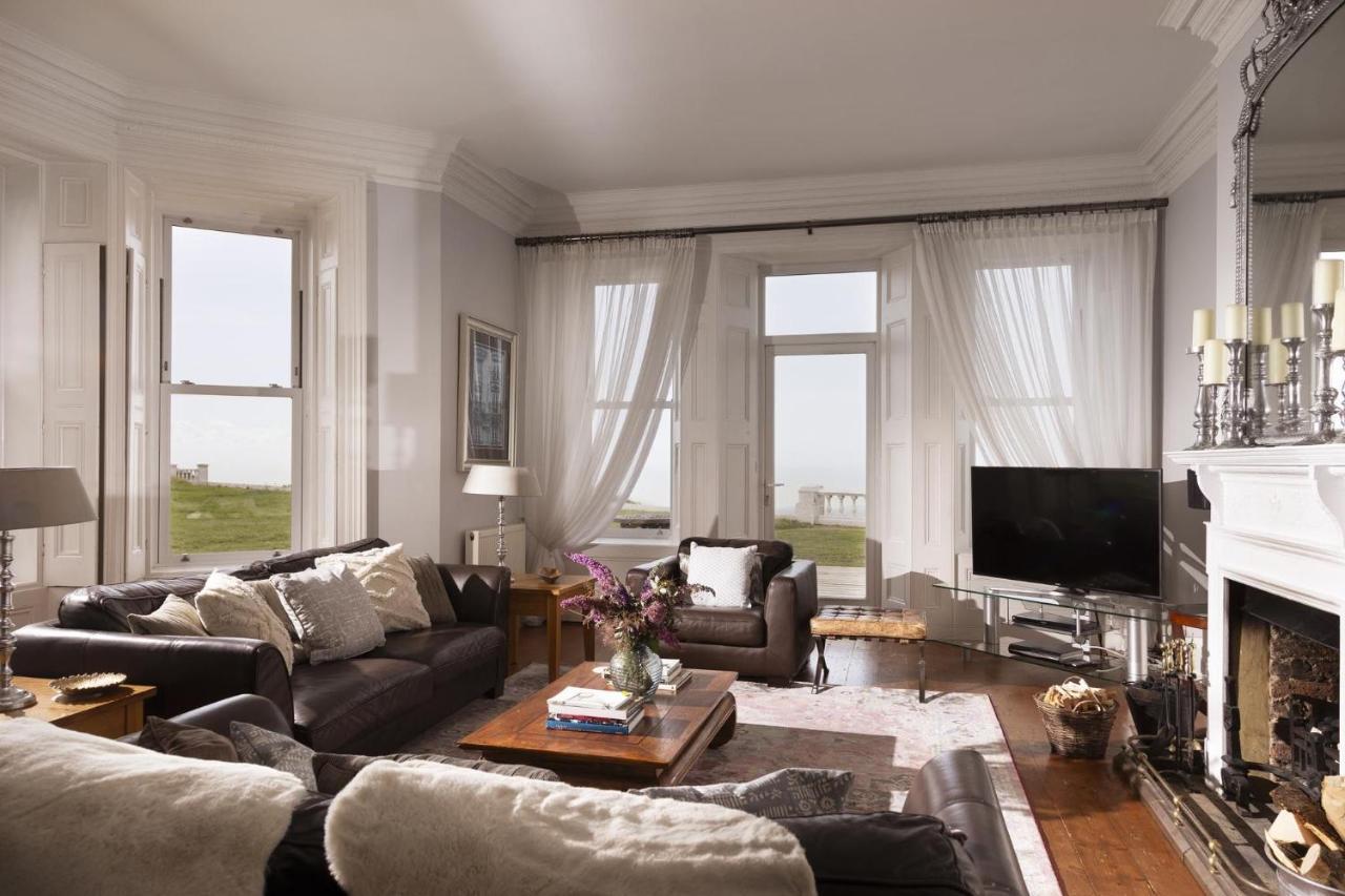 Abbots Cliff House By Bloom Stays Hougham Eksteriør billede